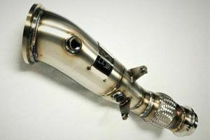 BMW 4シリーズ (F32&F33&F36&F82) (13-) マフラー ダウンパイプ