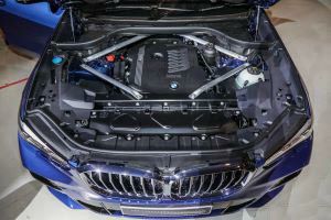 BMW X5 E70 F15 G05 エンジン周り　カスタムパーツ