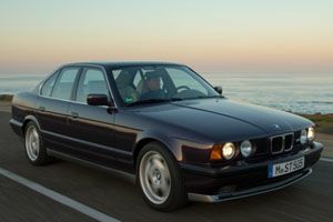 BMW 5シリーズ E34 カスタムパーツ