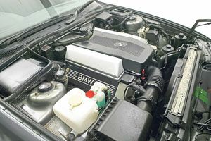 BMW 5シリーズ E34 エンジン
