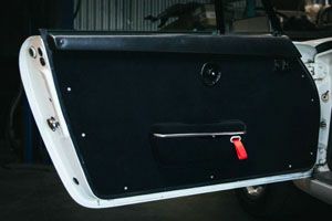 ポルシェ 930ターボ ドア周り