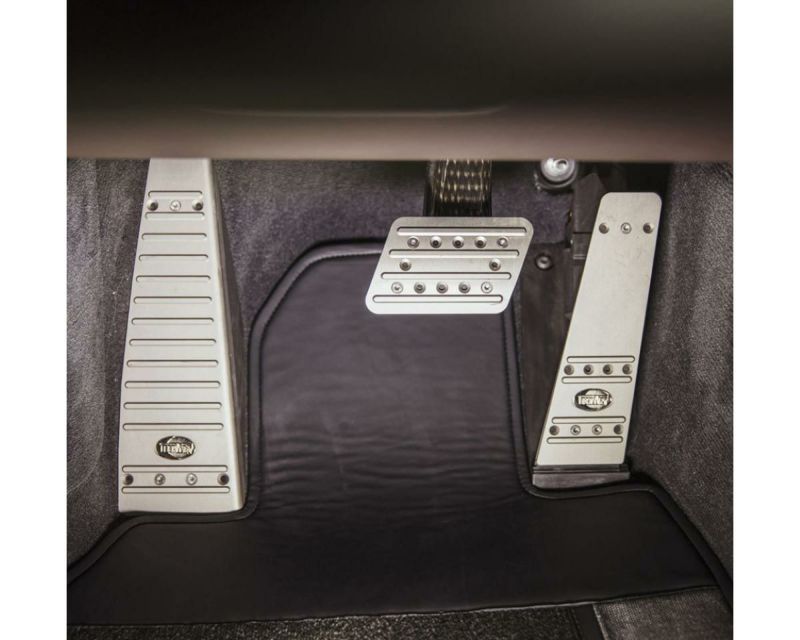ポルシェ 964 テックアート ペダルセット ポルシェ964（自動車用ペダル）｜インテリア、車内用品｜自動車