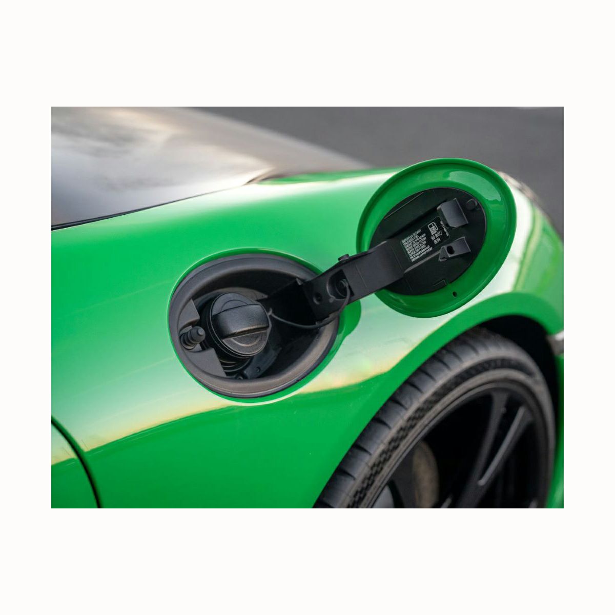 ポルシェ純正】ポルシェ 991／718／981 フューエル キャップ 99120124101